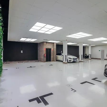 200m² New F With Private, Heated Pool And Amazing Ocean View. 阿德耶