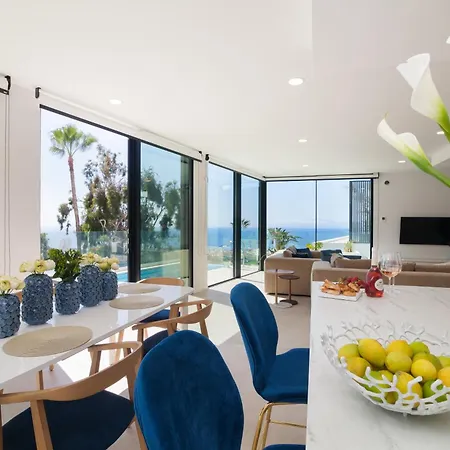 Villa 200m² New F With Private, Heated Pool And Amazing Ocean View. *