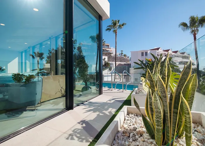200m² New F With Private, Heated Pool And Amazing Ocean View. Costa Adeje (Tenerife)