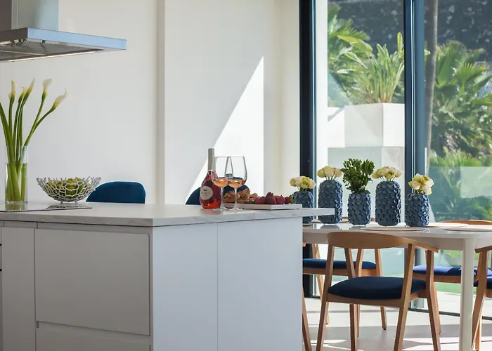 200m² New F With Private, Heated Pool And Amazing Ocean View. Villa *