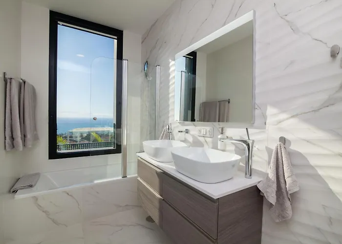 200m² New F With Private, Heated Pool And Amazing Ocean View. ヴィラ