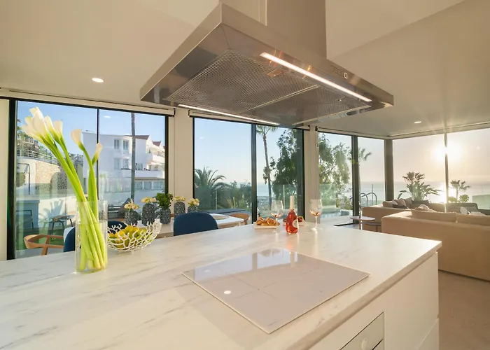 ヴィラ 200m² New F With Private, Heated Pool And Amazing Ocean View.